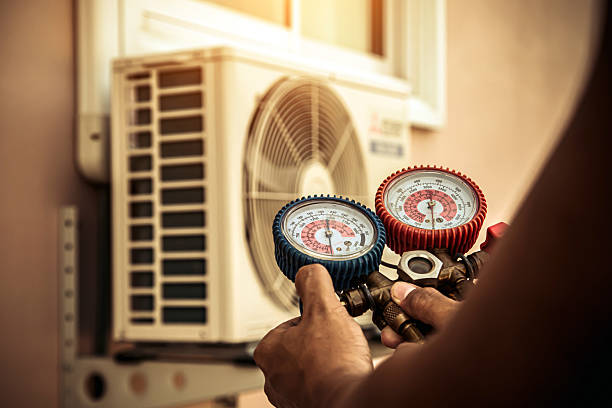 Professional Hvac technician working in Milton, GA